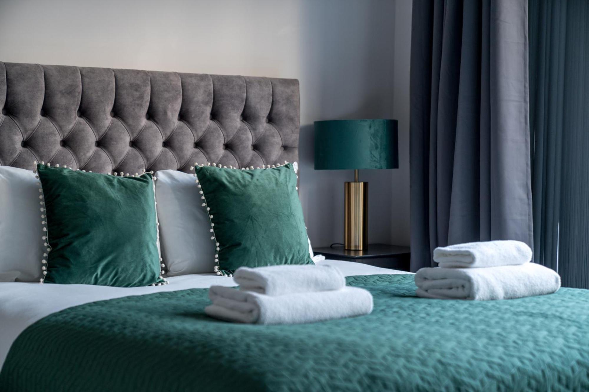 Boutique Lux London Apartments-Free Parking Totteridge 외부 사진